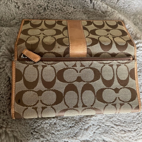 Coach Wallet - Picture 2 of 4